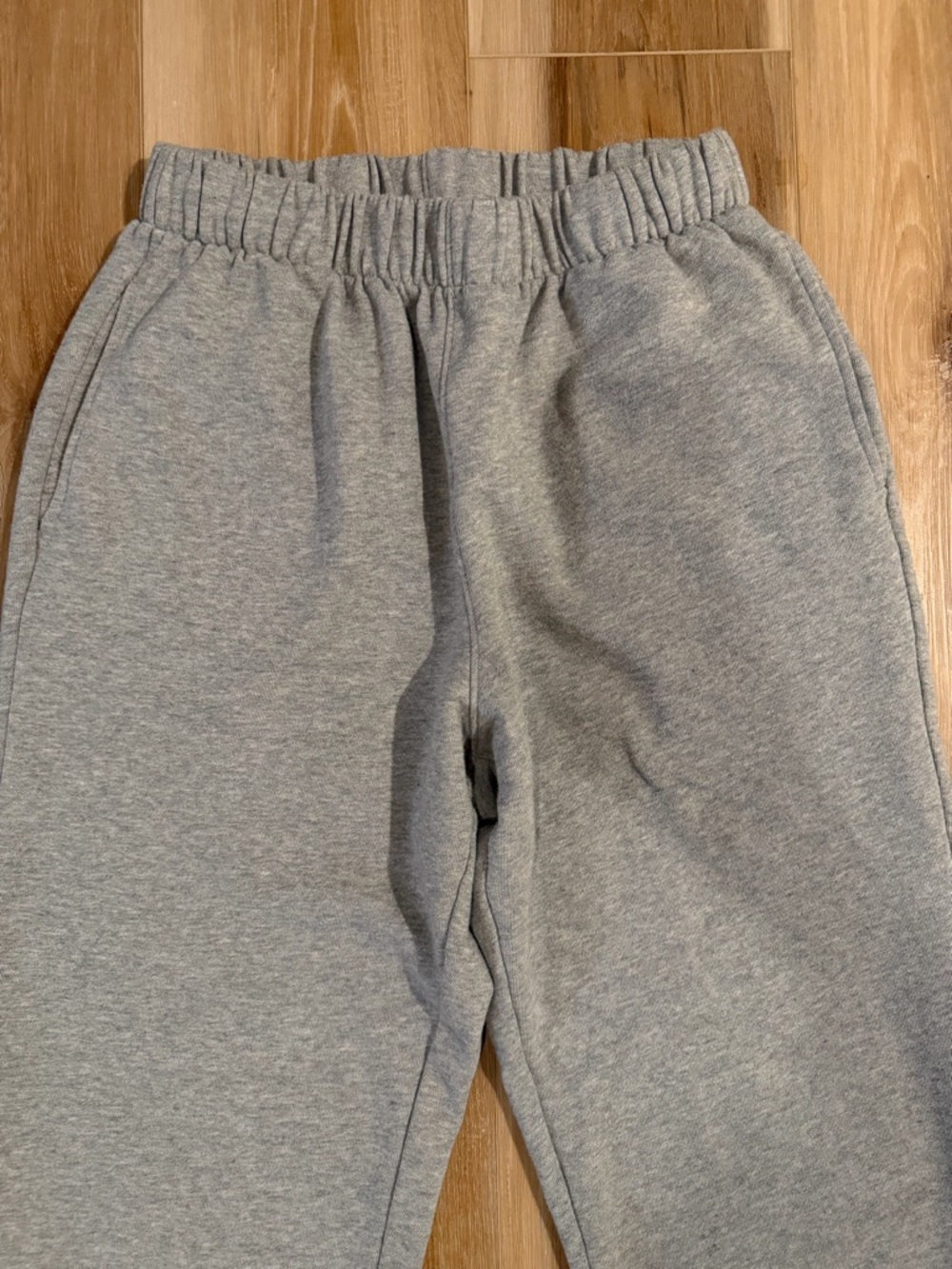 Gap joggers, size M. Gray, EUC - Picture 2 of 4